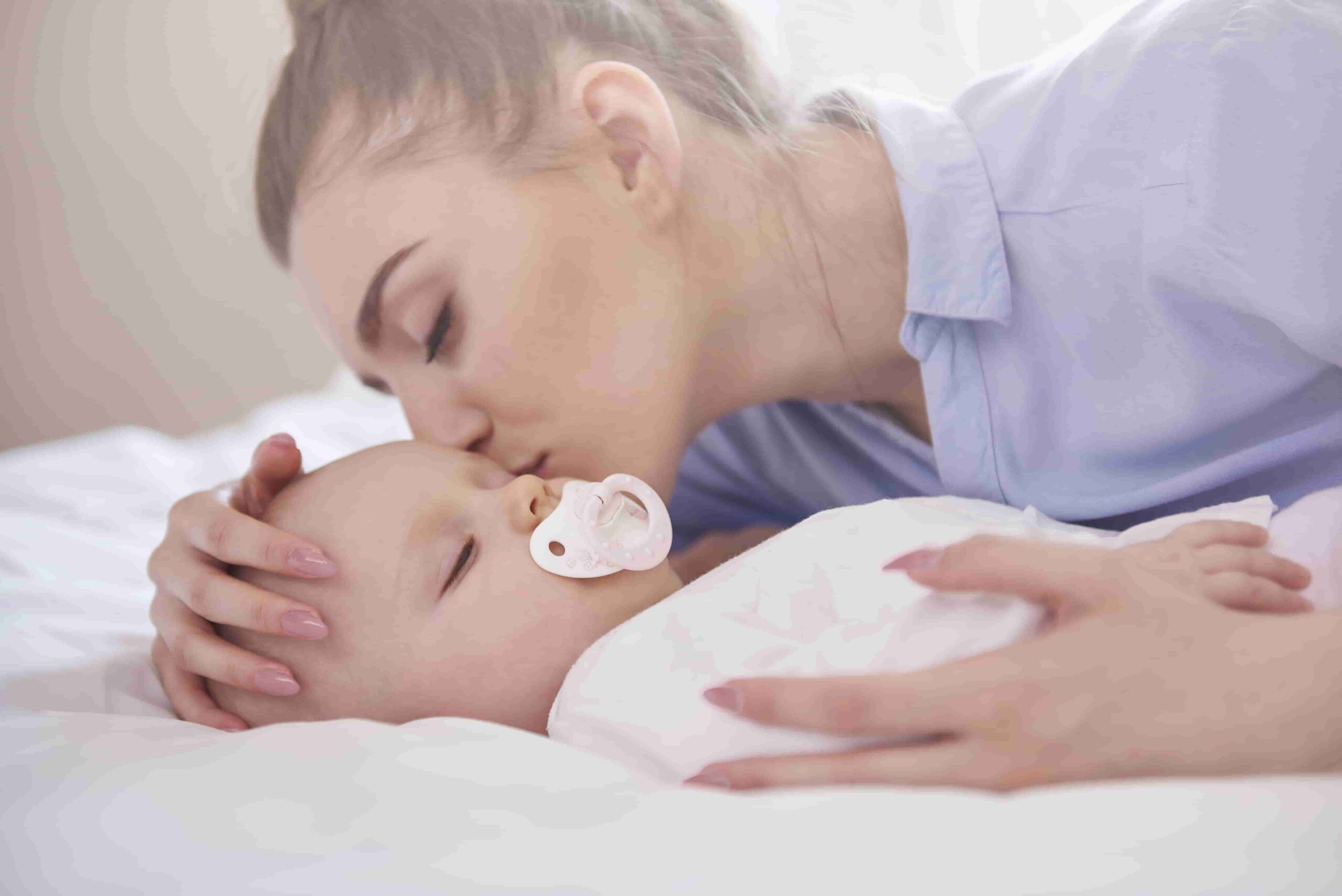 Sleep and Settling for Babies: A Comprehensive Guide to Help Your Little One Sleep Soundly