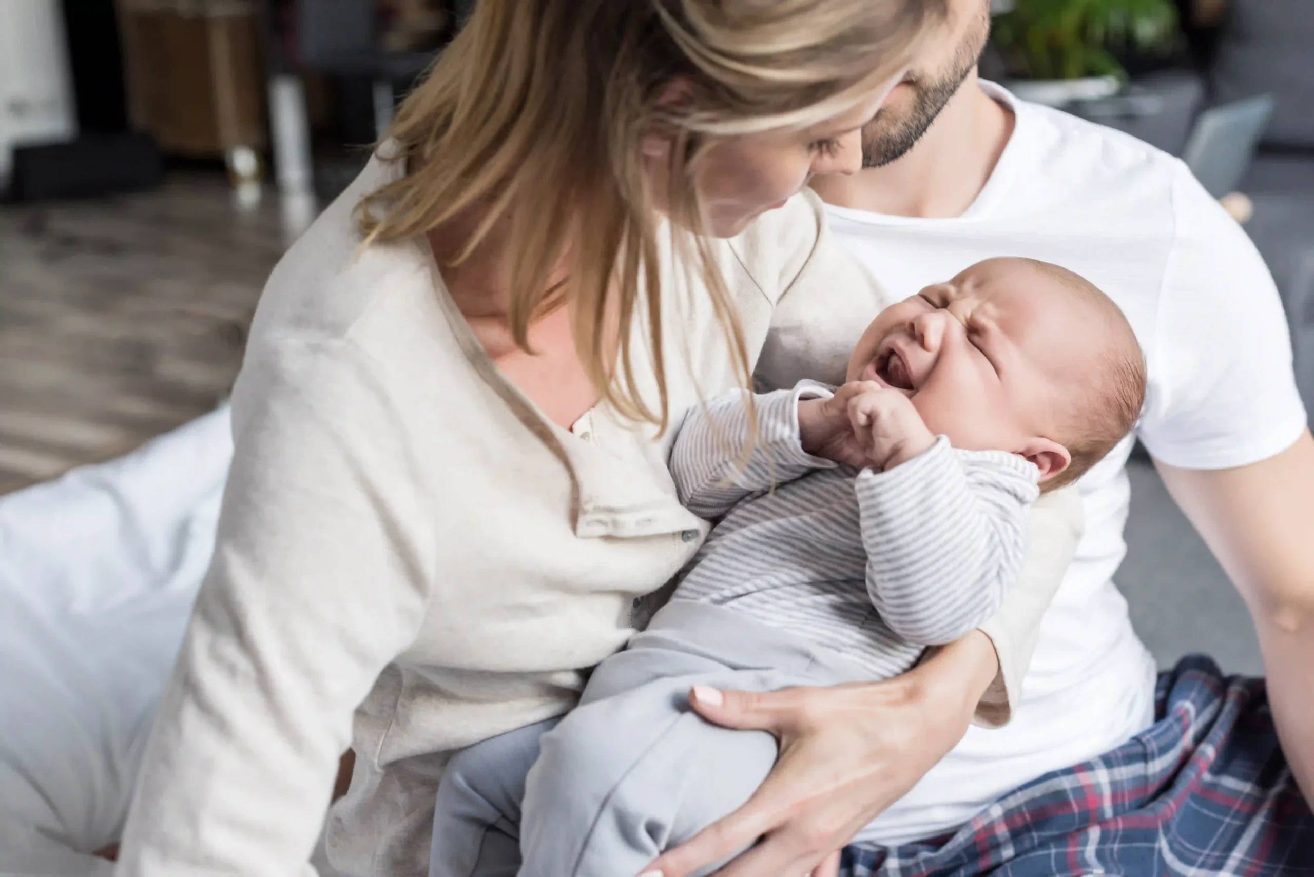 Managing Colic and Crying: Proven Tips for Soothing Your Unsettled Newborn